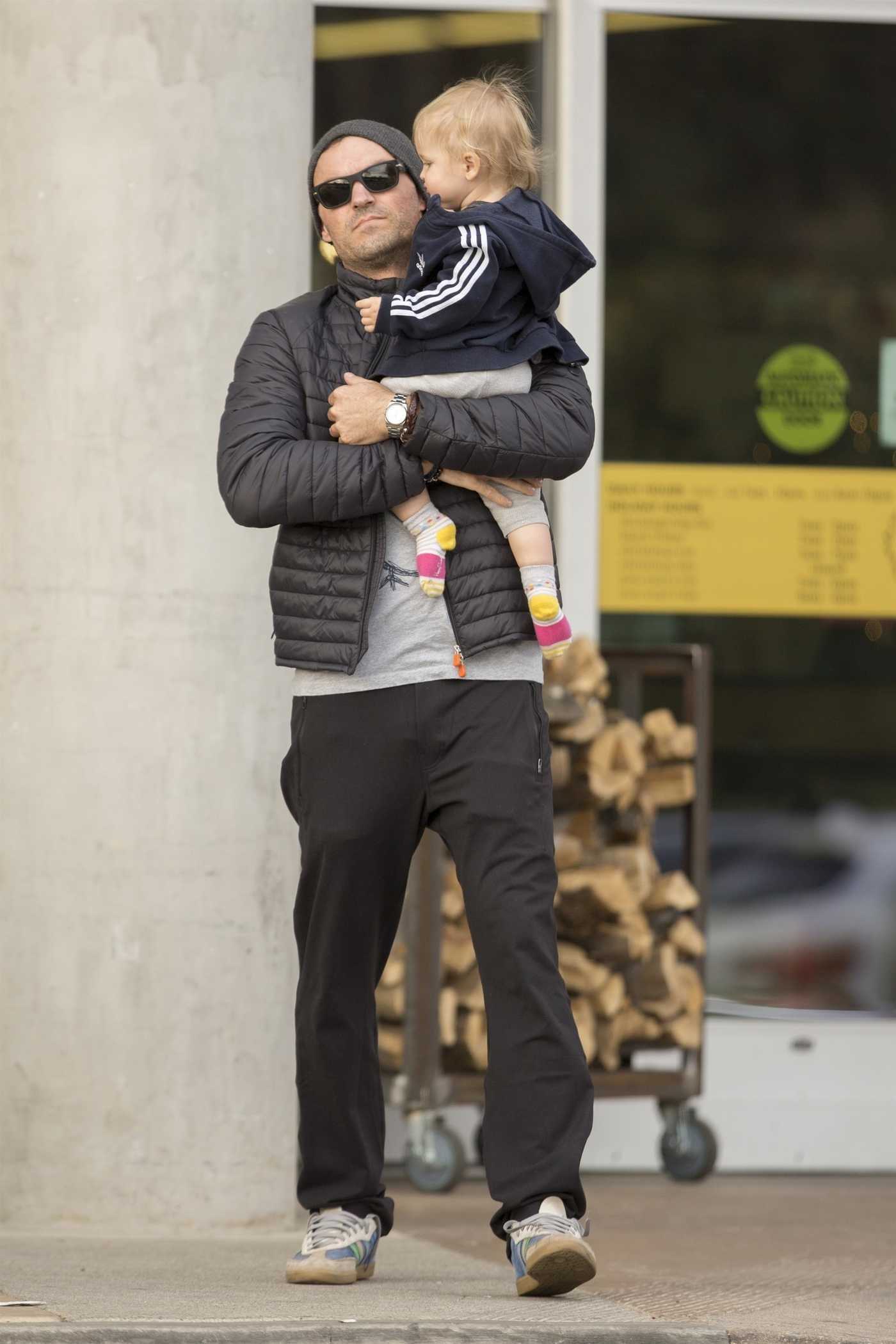 Brian Austin Green Goes Shopping at an Organic Grocery Store in Los Angeles 12/23/2017