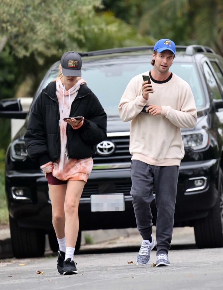 Abby Champion in a Black Sneakers
