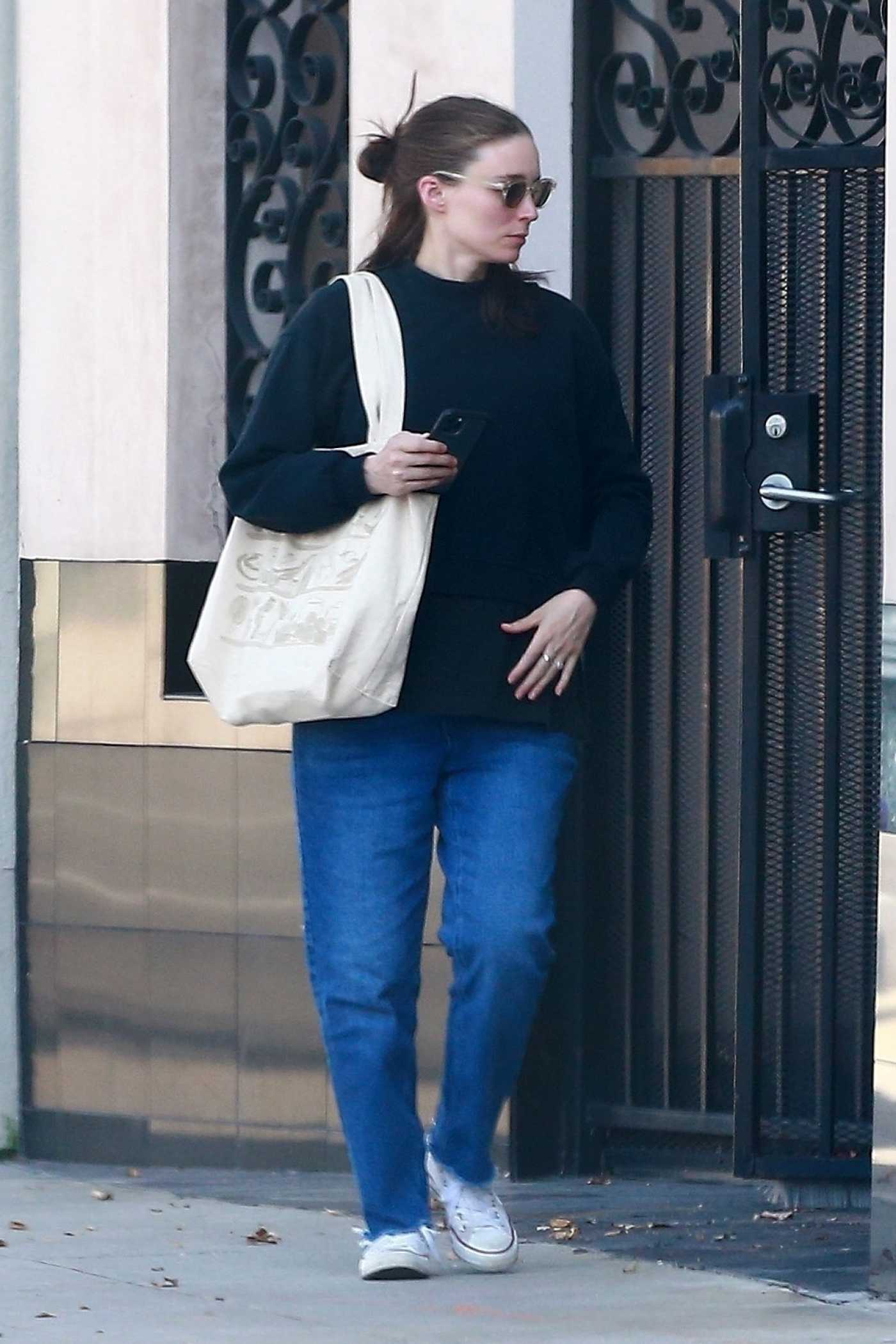 Rooney Mara in a Converse Trainers Was Seen Out in Los Angeles 06/16/2020