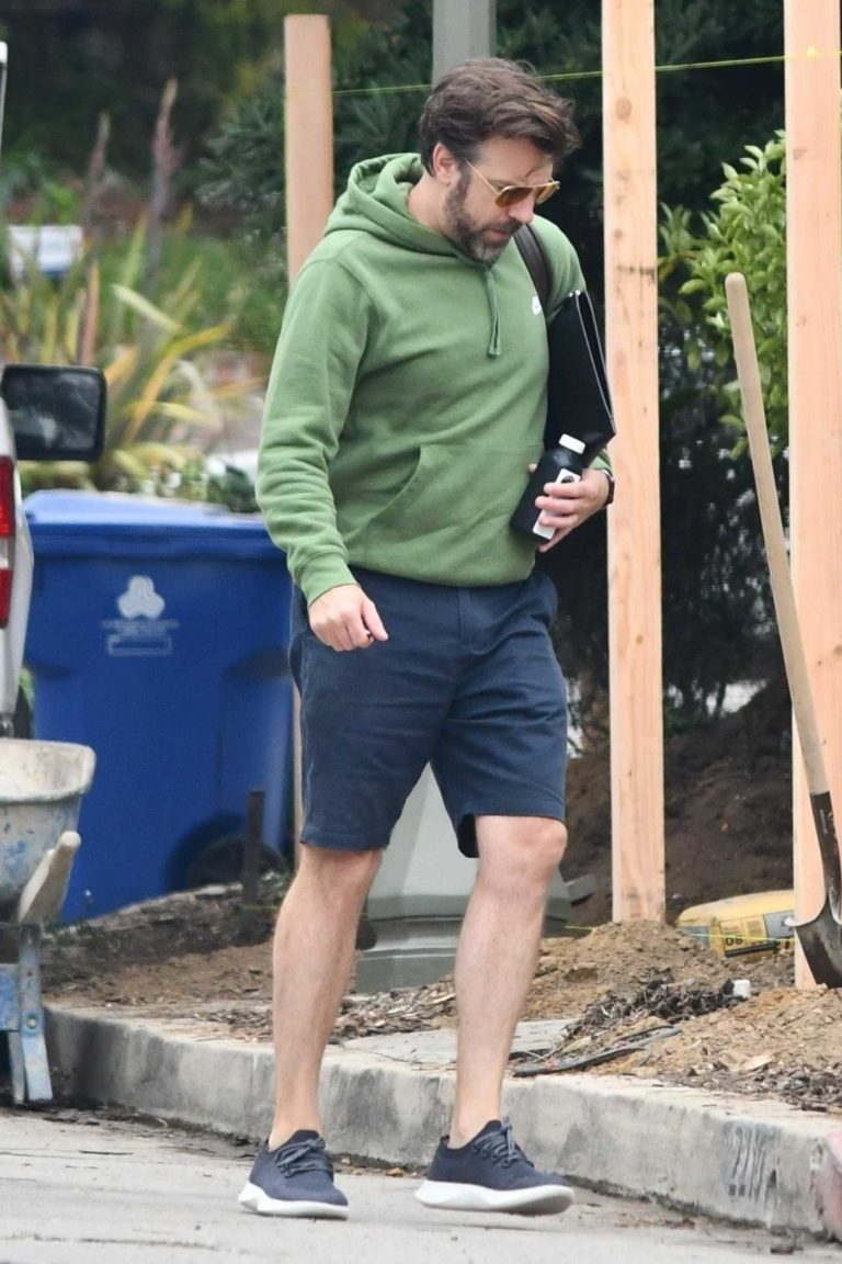 Jason Sudeikis in a Green Hoody