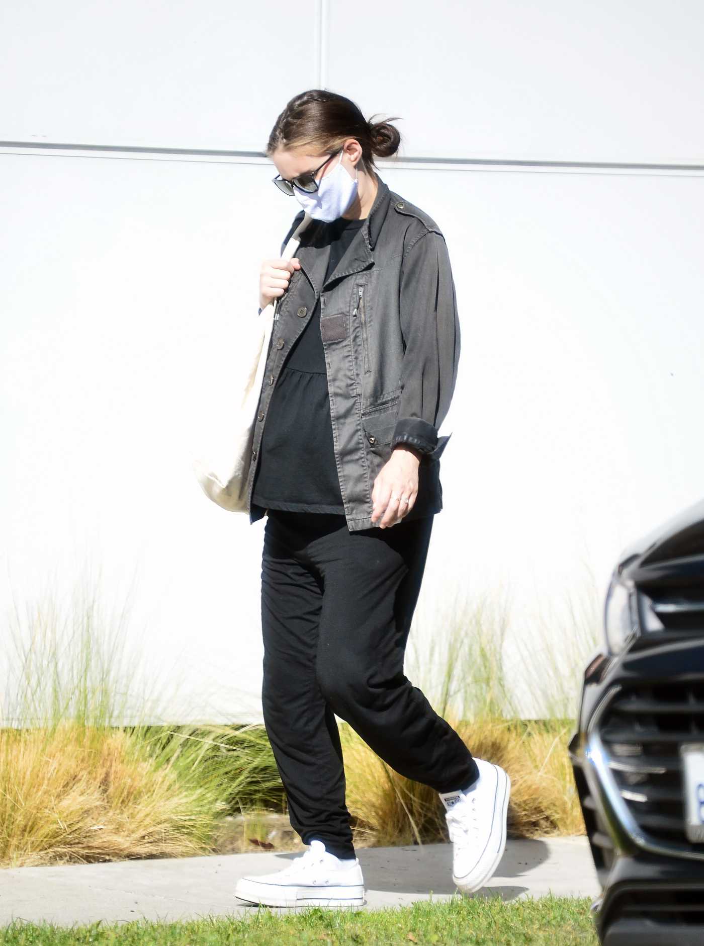Rooney Mara in a Protective Mask Was Seen Out in Los Angeles 08/03/2020