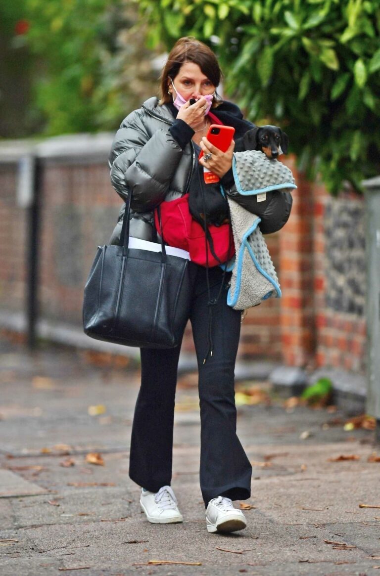 Sadie Frost in a White Sneakers