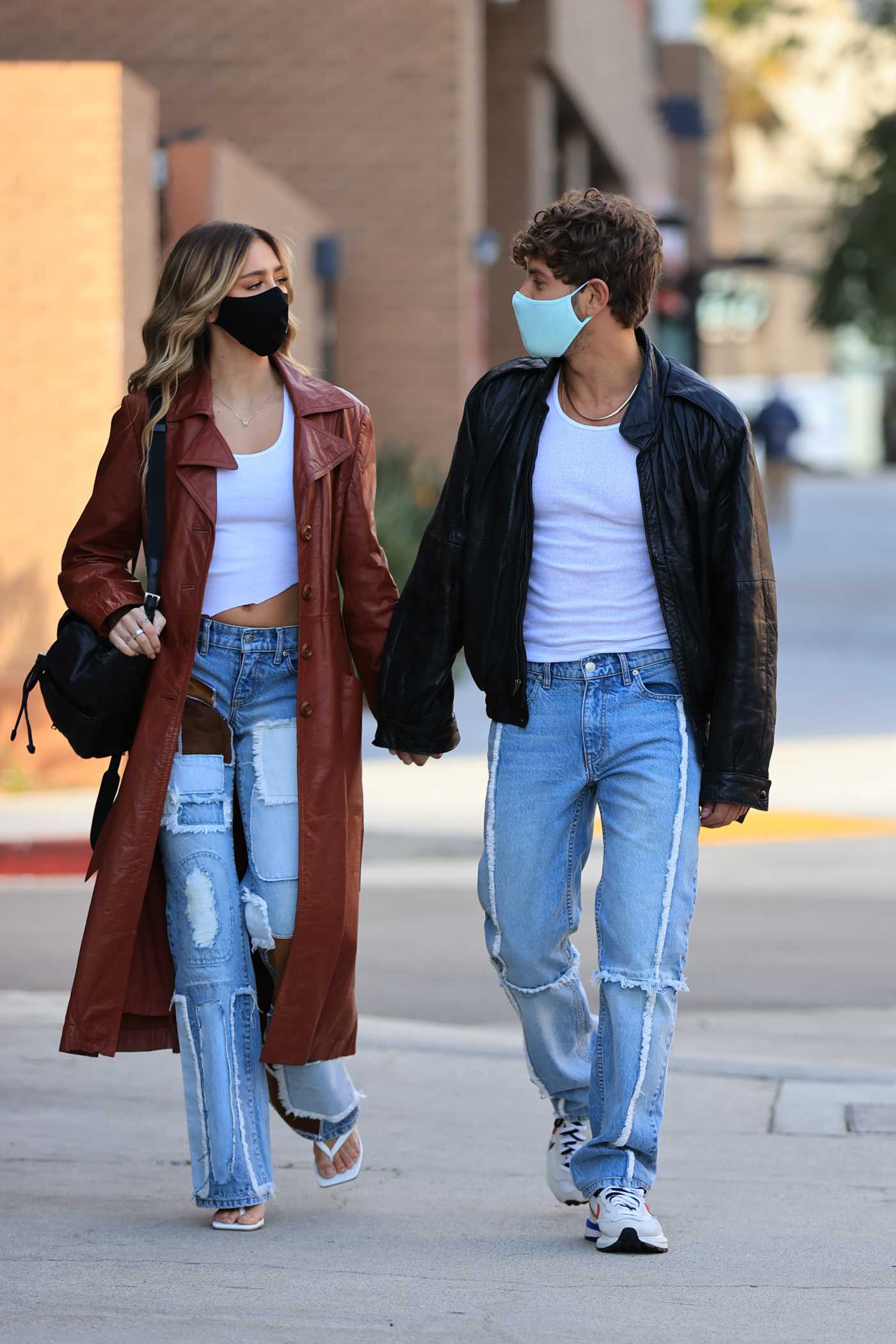 Delilah Belle Hamlin in a Black Protective Mask Leaves a Meeting in Los Angeles 01/27/2021