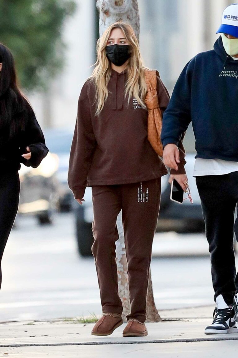 Delilah Belle Hamlin in a Brown Sweatsuit