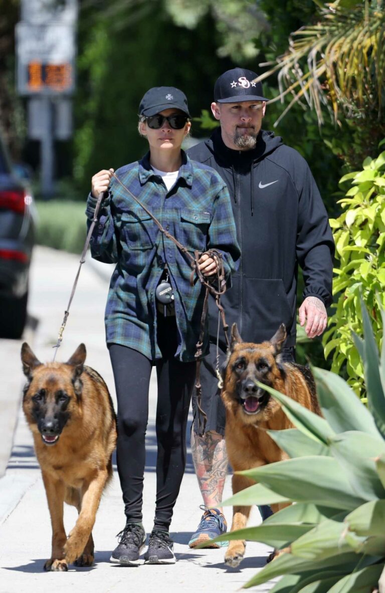 Nicole Richie in a Plaid Shirt