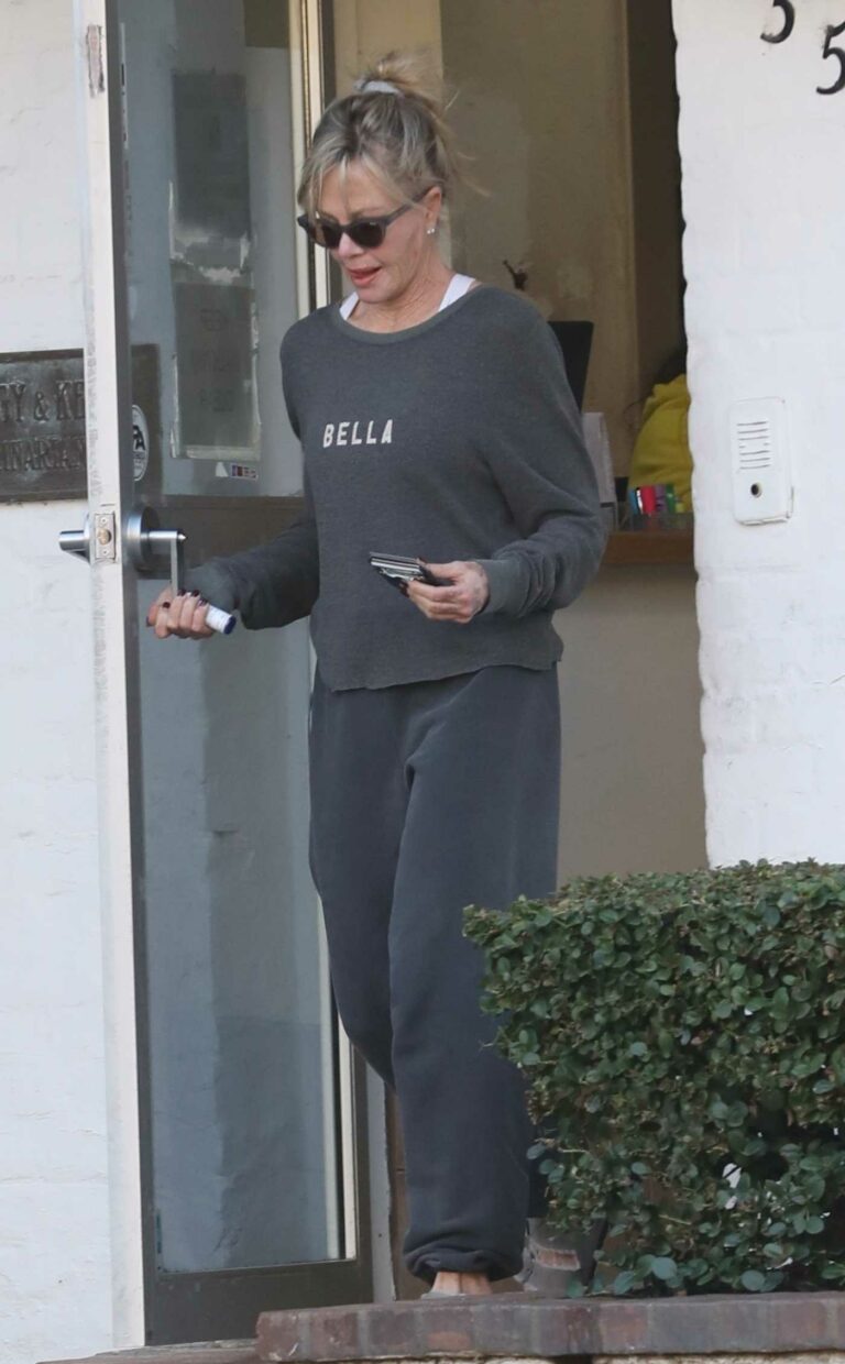 Melanie Griffith in a Grey Sweatsuit