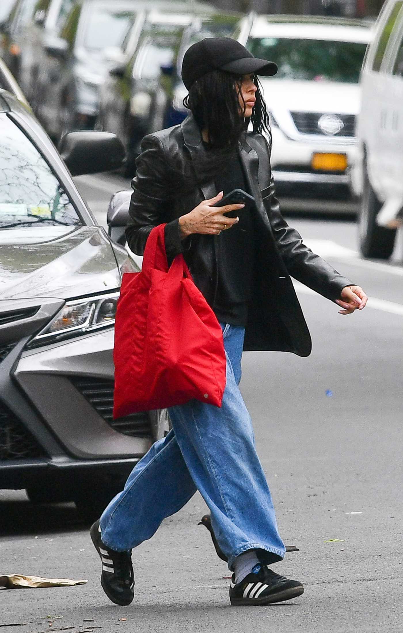 Zoe Kravitz in a Black Cap Was Seen Out in New York 05/07/2023