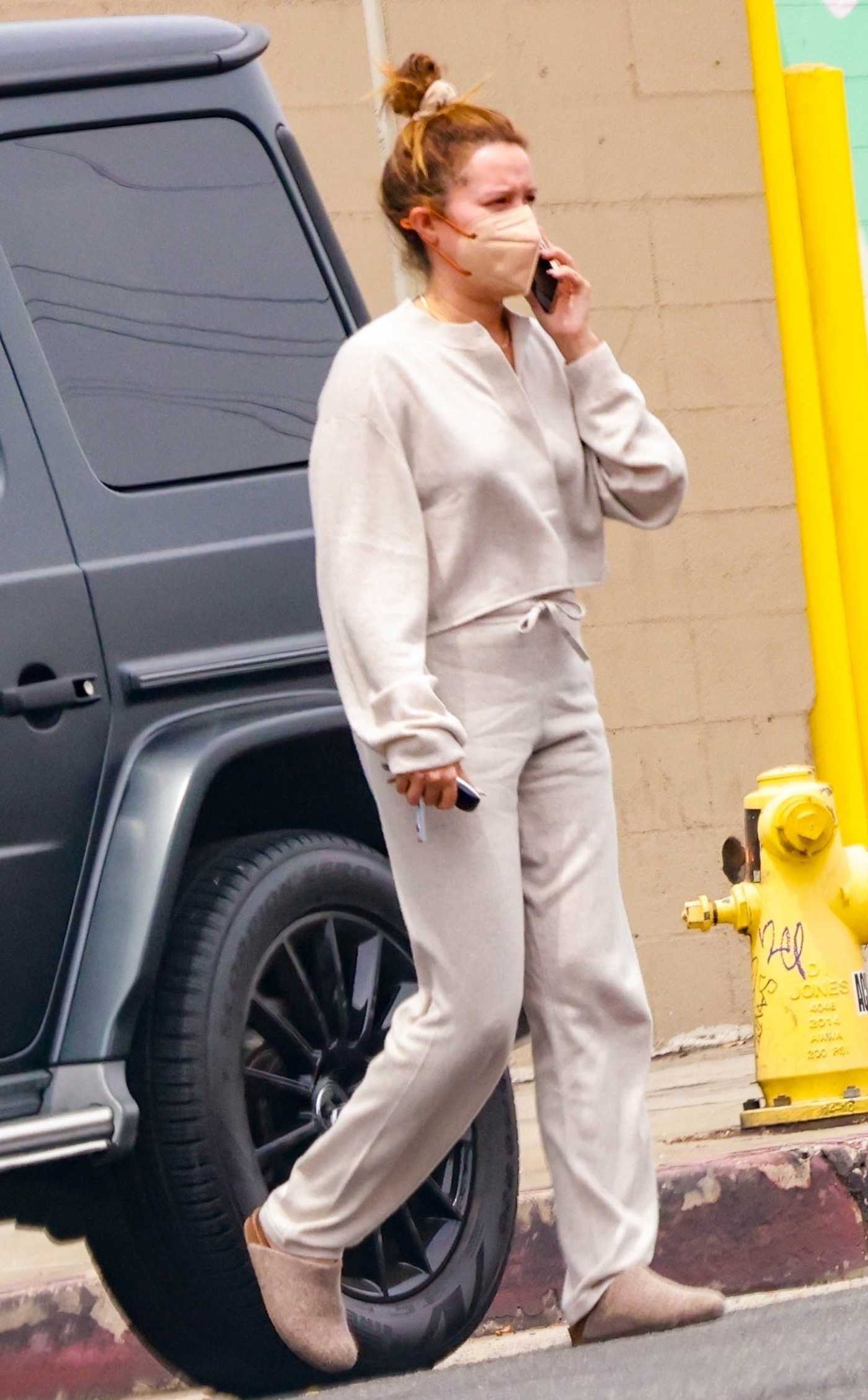 Ashley Tisdale in a Beige Sweatsuit Was Seen Out in Los Feliz 08/21/2023