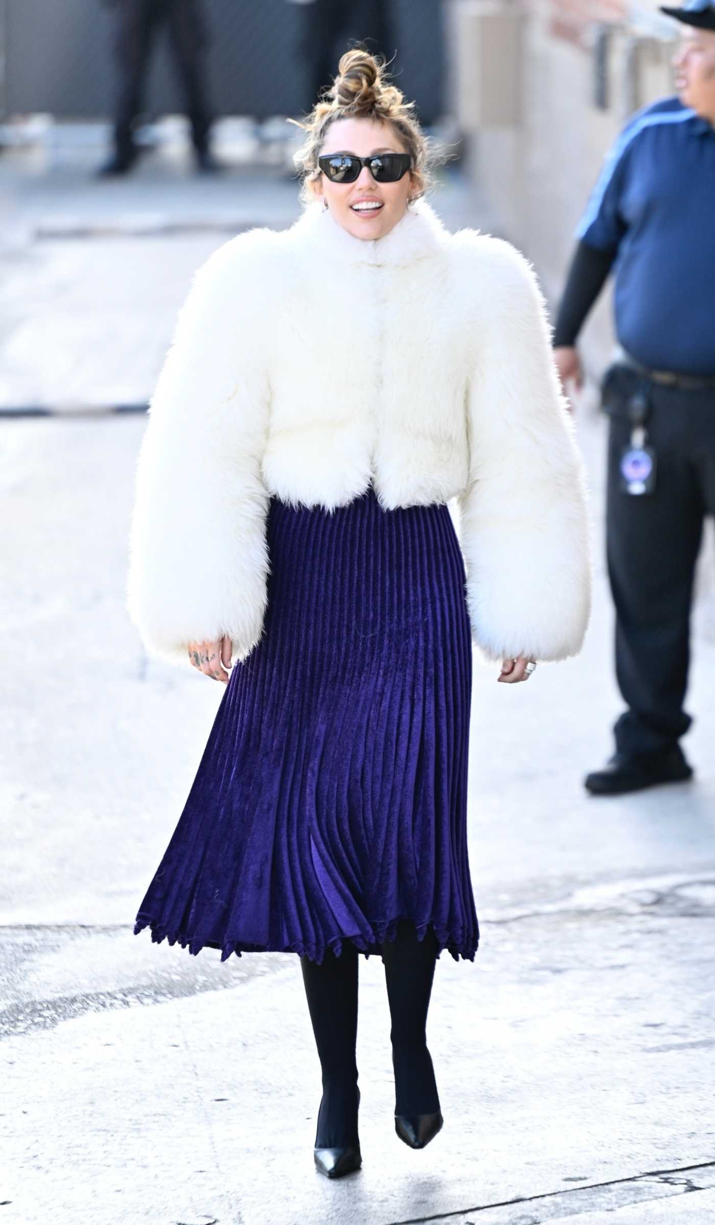Miley Cyrus in a White Fur Jacket Was Seen Out in Hollywood 05/22/2025