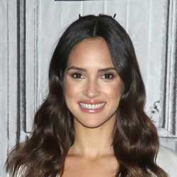 Adria Arjona
