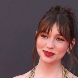 Alexa Swinton