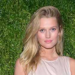 Toni Garrn